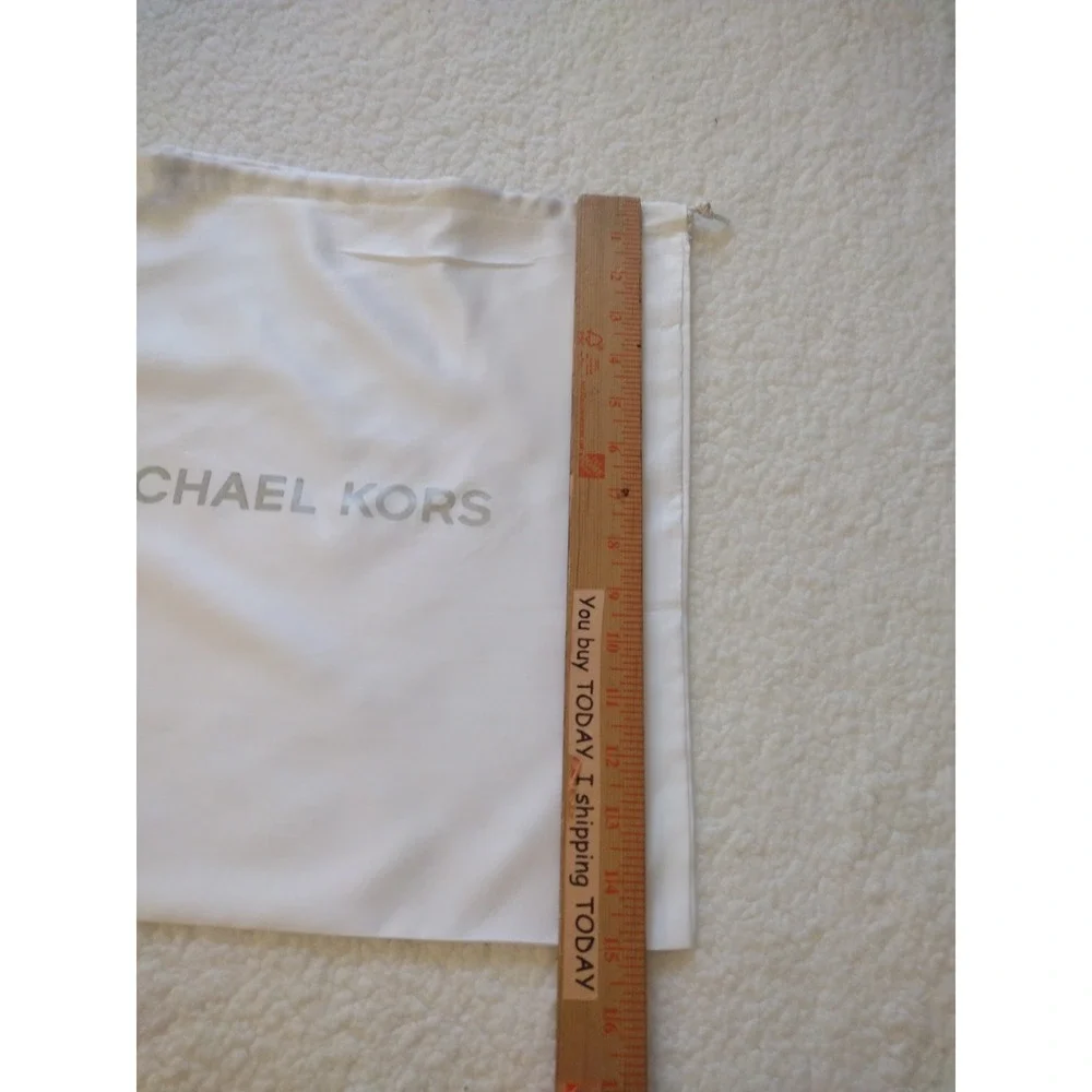 Michael Kors Dust Bag Cover For Handbags white 15